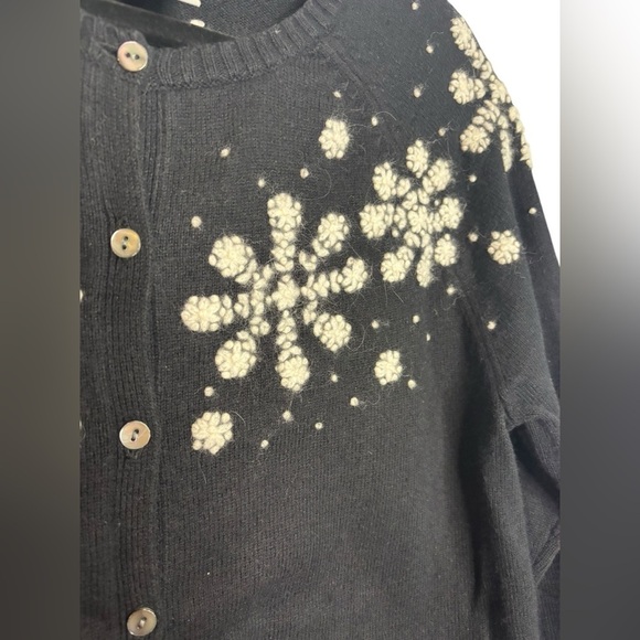 Eddie Bauer Collectibles Angora Rabbit Hair Knit Snowflake Cardigan Sweater M - Picture 4 of 11